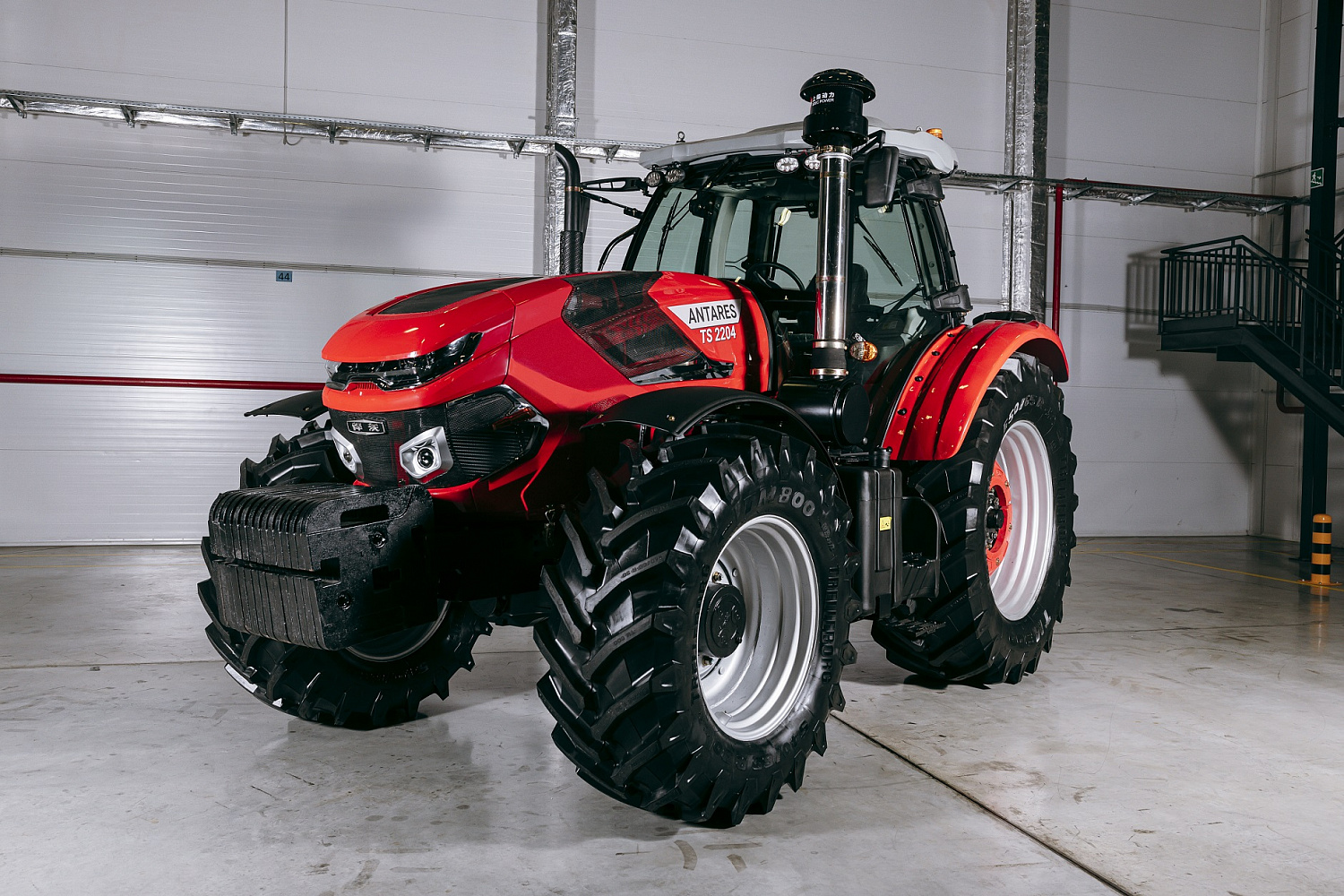 Трактор OPTITECH — серии АНТАРЕС | ANTARES TS 2204 220 л.с.
